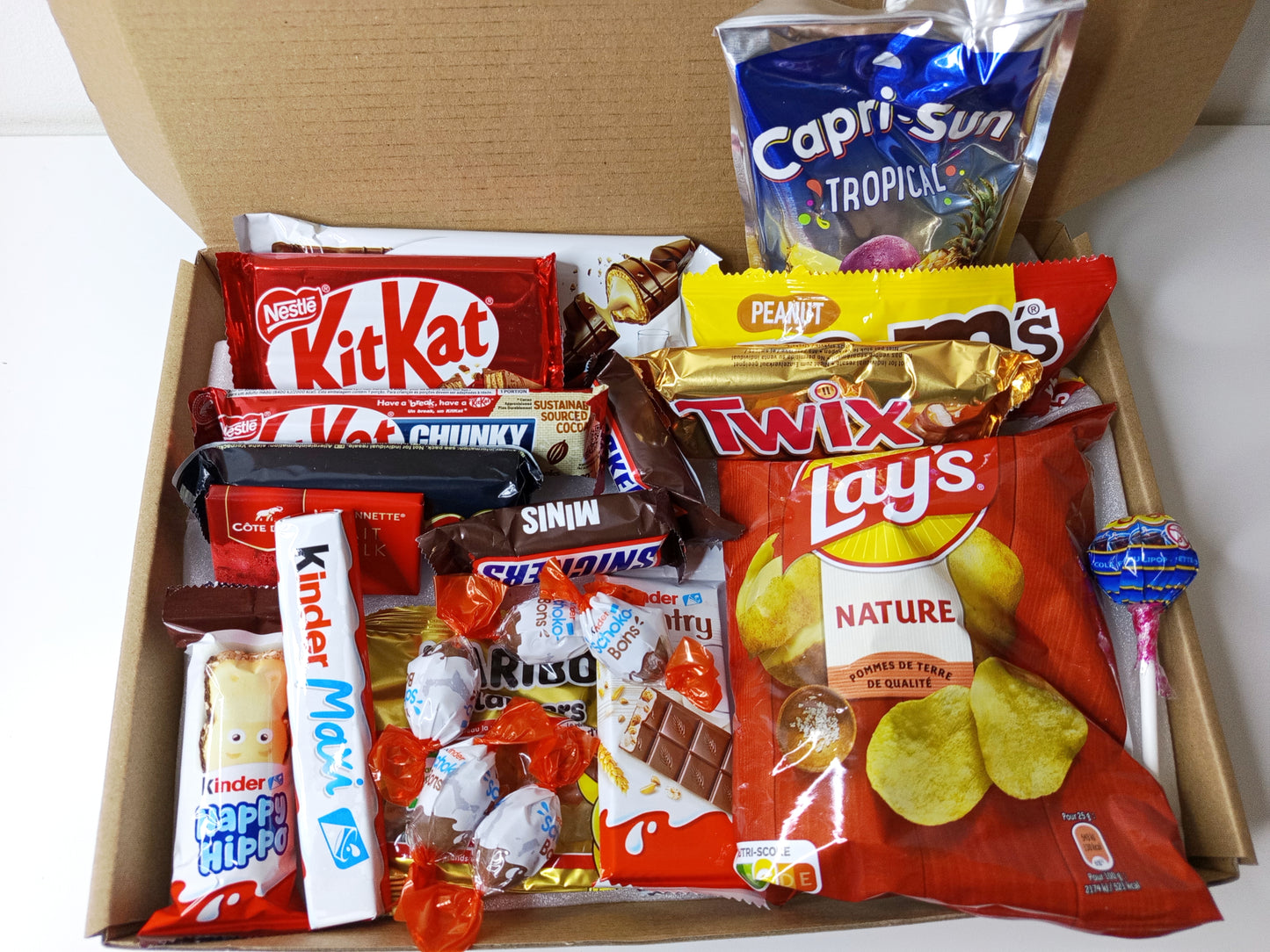 Box Surprise Personnalisée | Box Cadeau à Thème | 5 à 15 Surprises | Beauté, Enfant, Papeterie, Homme