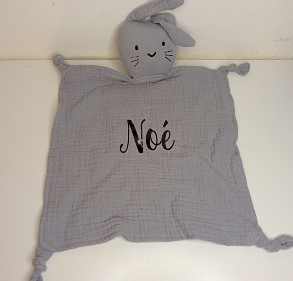 Peluche lapin personnalisée