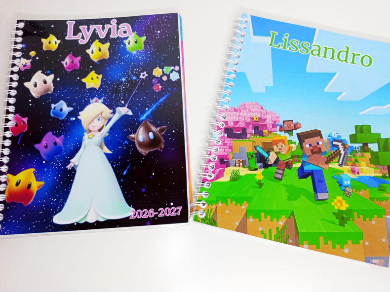 Cahier de texte personnalisé | Prénom | Couverture plastifiée | Thème au choix | Fourniture rentrée scolaire | Cadeau enfant