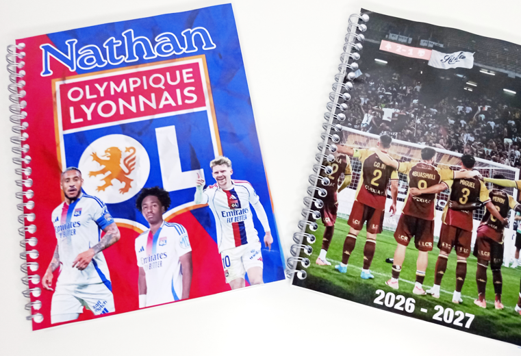 Cahier de texte personnalisé | Prénom | Couverture plastifiée | Thème au choix | Fourniture rentrée scolaire | Cadeau enfant