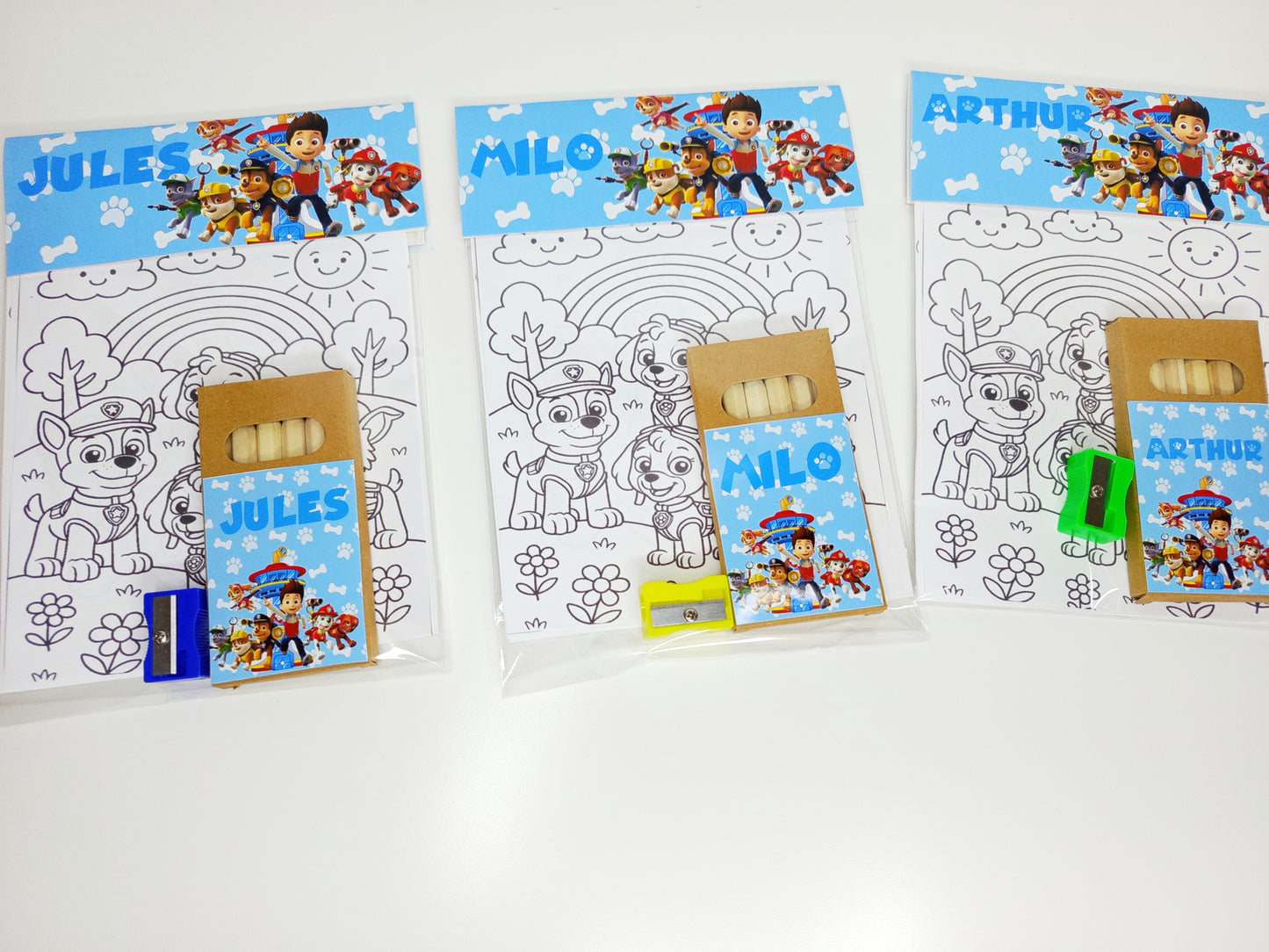Petit kit coloriage et crayon de couleur