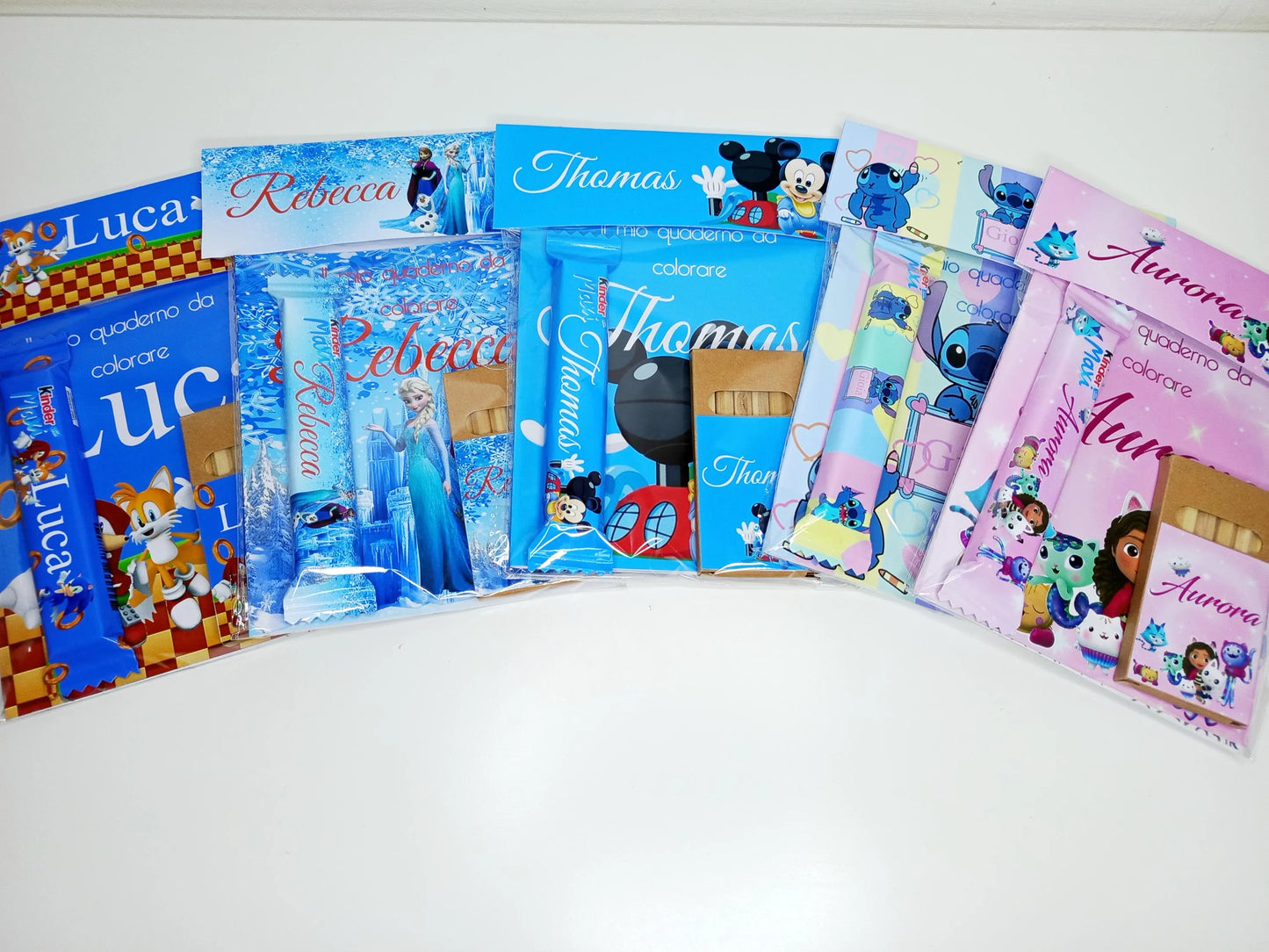 Petit kit cahier de coloriage personnalisé avec confiserie
