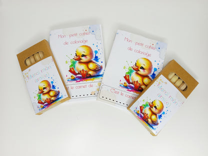 Mini cahier de coloriage avec ses crayons de couleurs personnalisé  (x2)