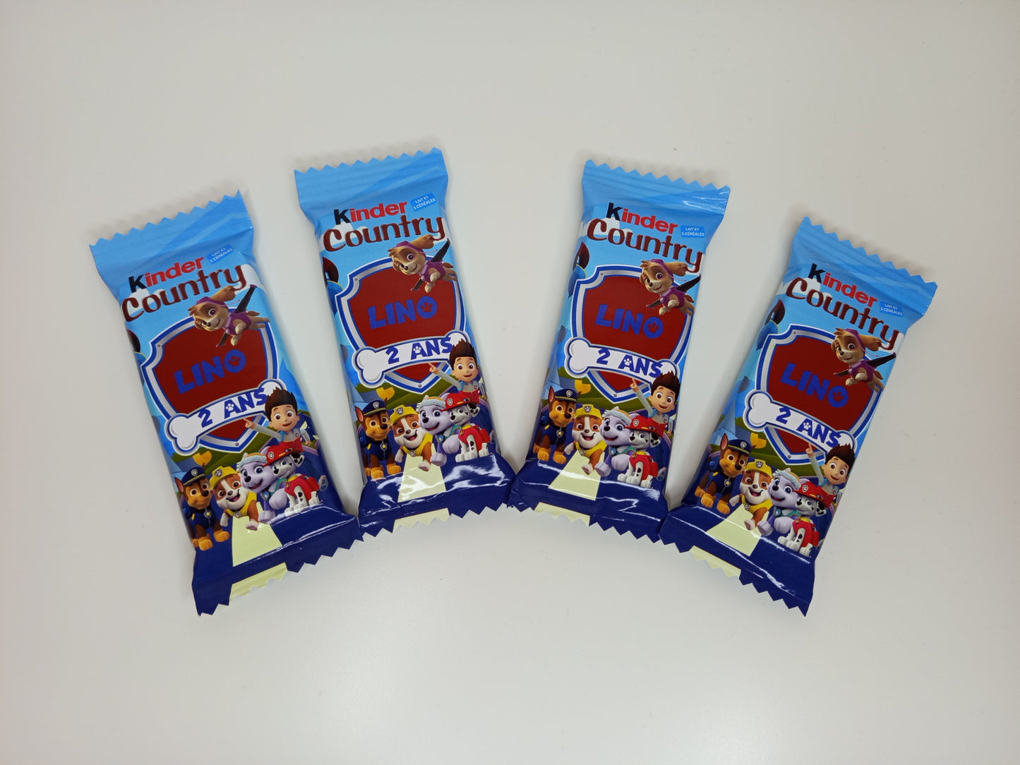 Kinder country personnalisé (x2)