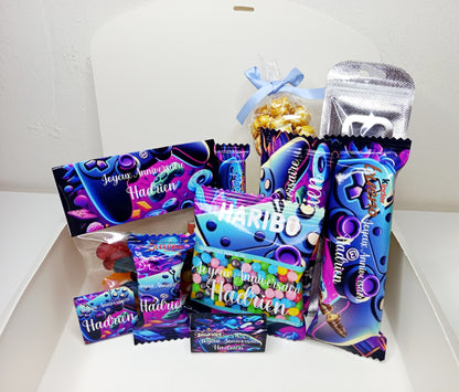 Box gourmande anniversaire personnalisée à offrir (X 10 articles),