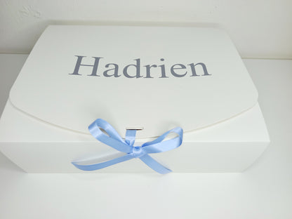 Box gourmande anniversaire personnalisée à offrir (X 10 articles),