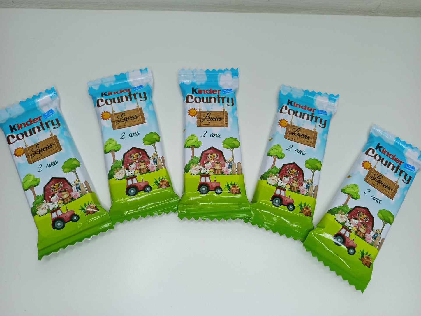 Kinder country personnalisé (x2)