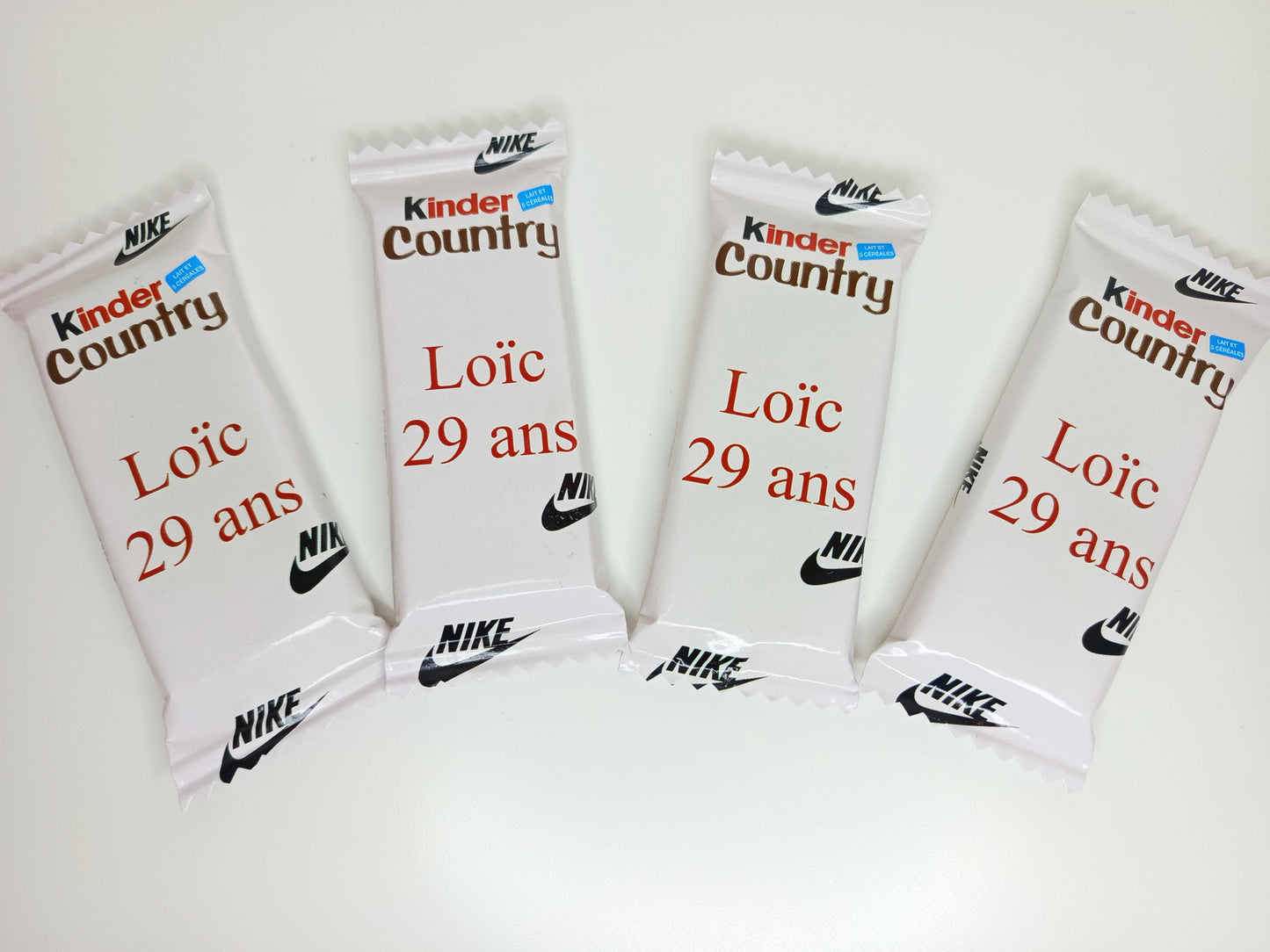 Kinder country personnalisé (x2)