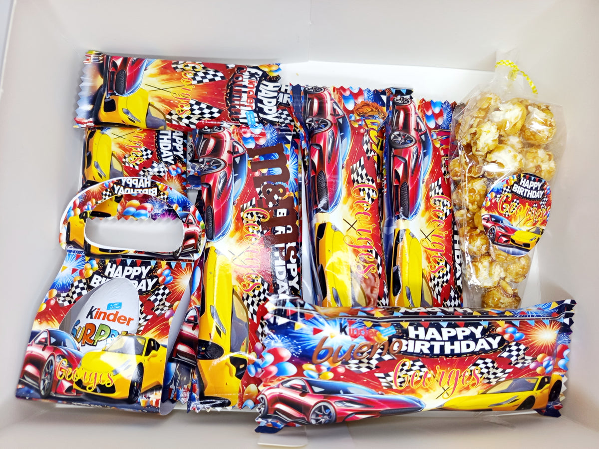 Box gourmande anniversaire personnalisée à offrir (X 10 articles),